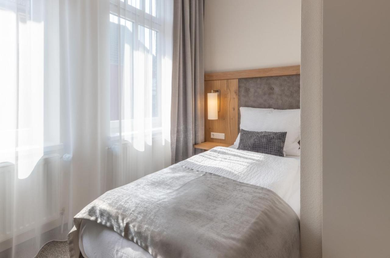 24/7 Selfcheckin Hotel Leer Luaran gambar
