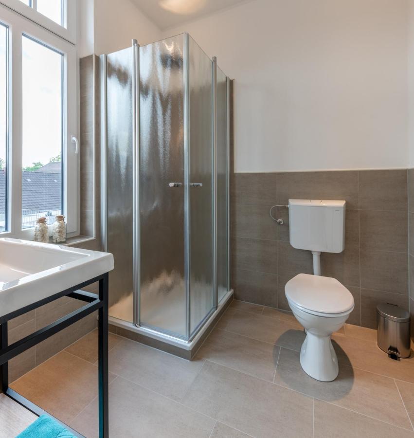 24/7 Selfcheckin Hotel Leer Luaran gambar
