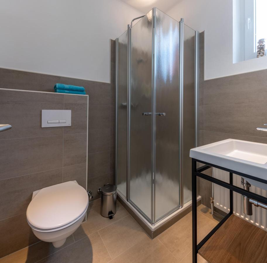 24/7 Selfcheckin Hotel Leer Luaran gambar